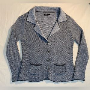 Italian brand Yida cardigan jacket  EUC
